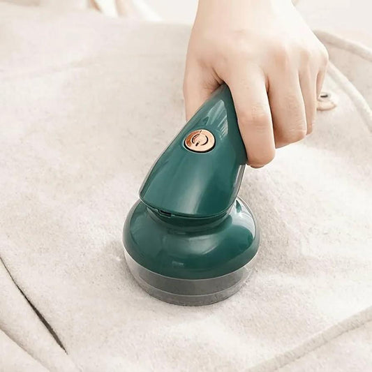 Electric  portable lint remover